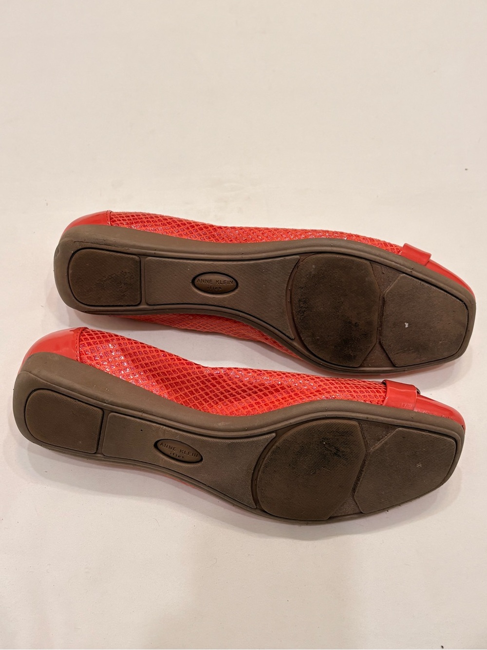 Anne Klein I Flex Orange Snake Print Flats Size 10 - Picture 9 of 9